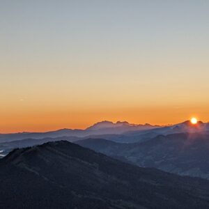 sonnenaufgangswanderung rigi mit wellnessvergnügen